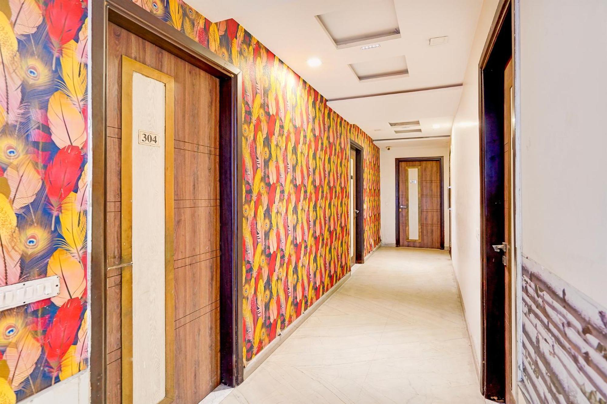 Fabhotel Season Grand Delhi  Ngoại thất bức ảnh