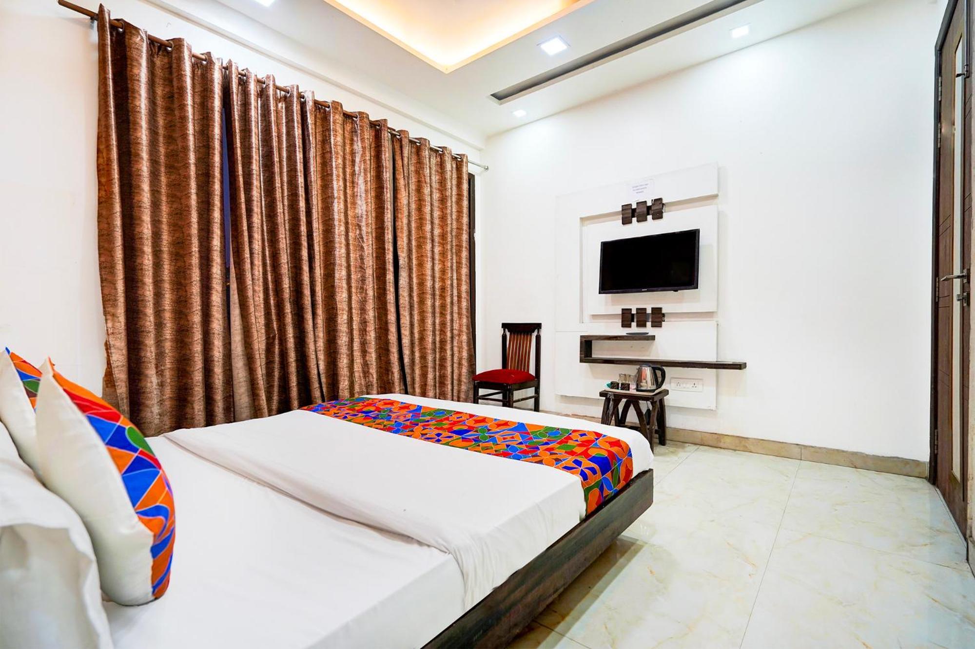 Fabhotel Season Grand Delhi  Ngoại thất bức ảnh