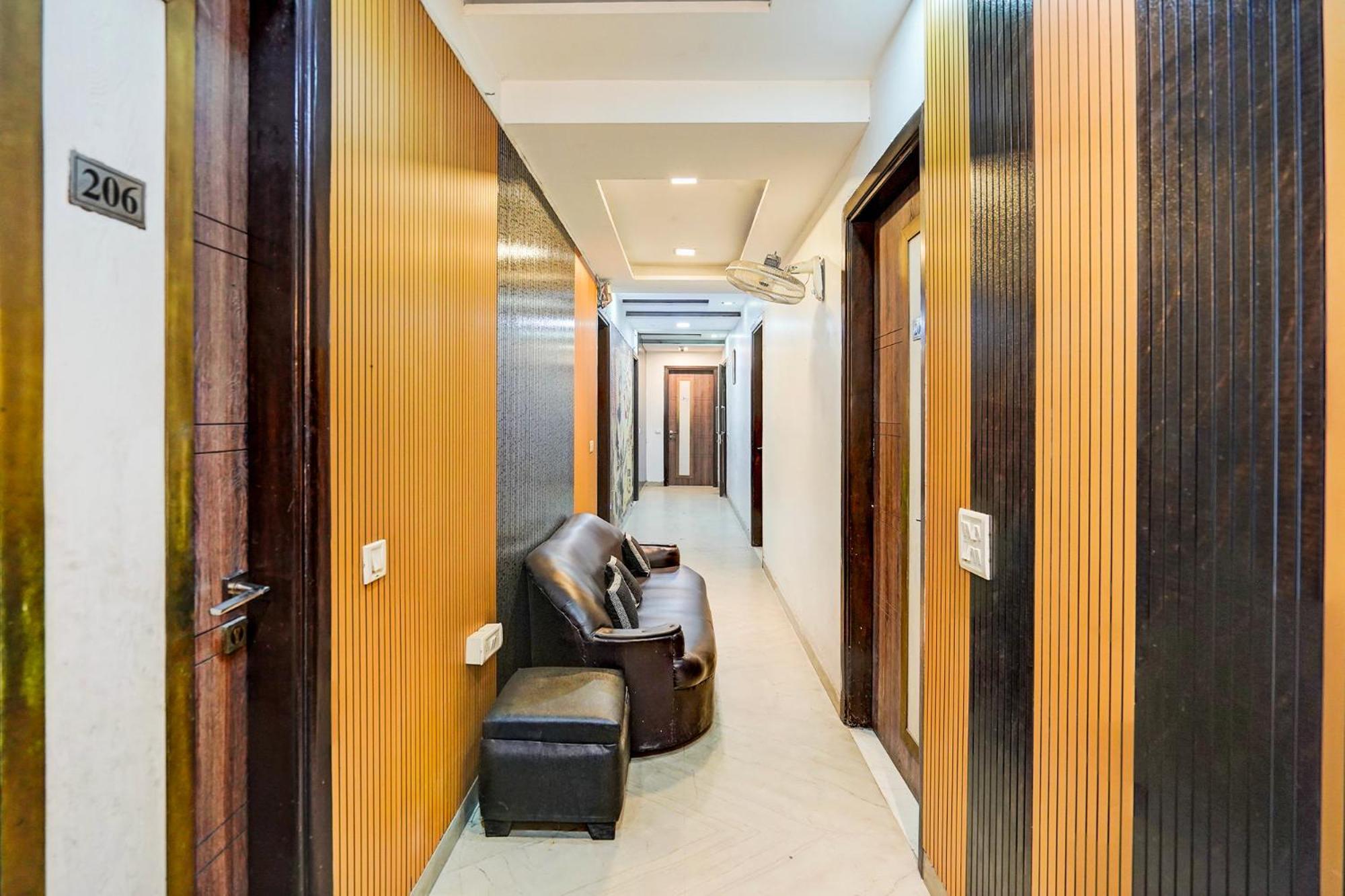 Fabhotel Season Grand Delhi  Ngoại thất bức ảnh