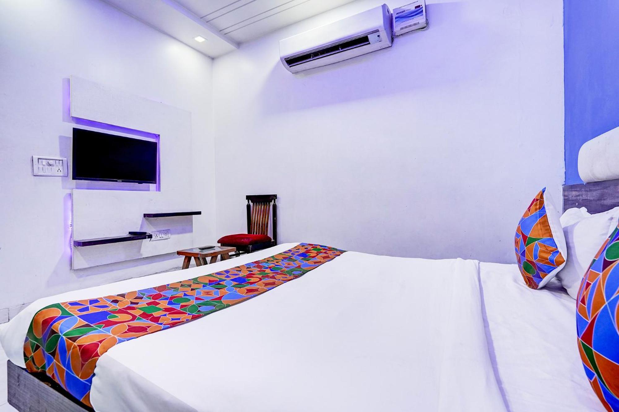 Fabhotel Season Grand Delhi  Ngoại thất bức ảnh